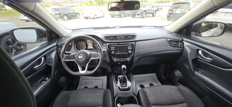 2017 Nissan Rogue S