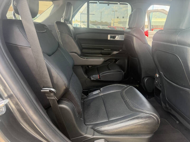 2020 Ford Explorer ST