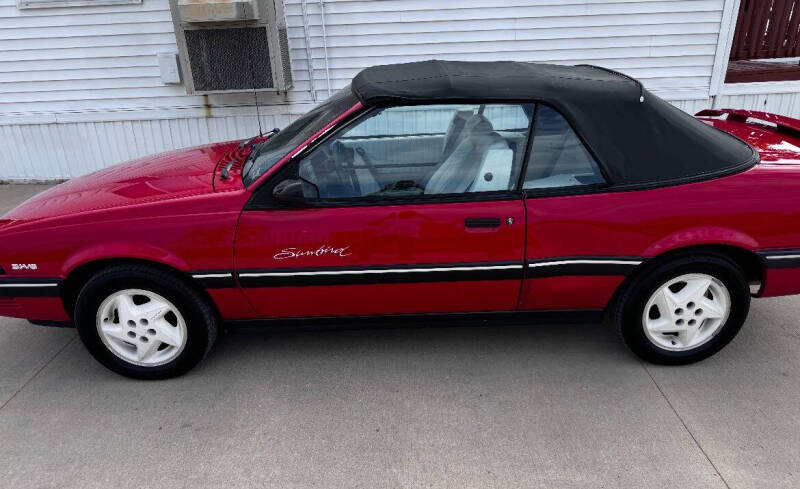 1991 Pontiac Sunbird LE