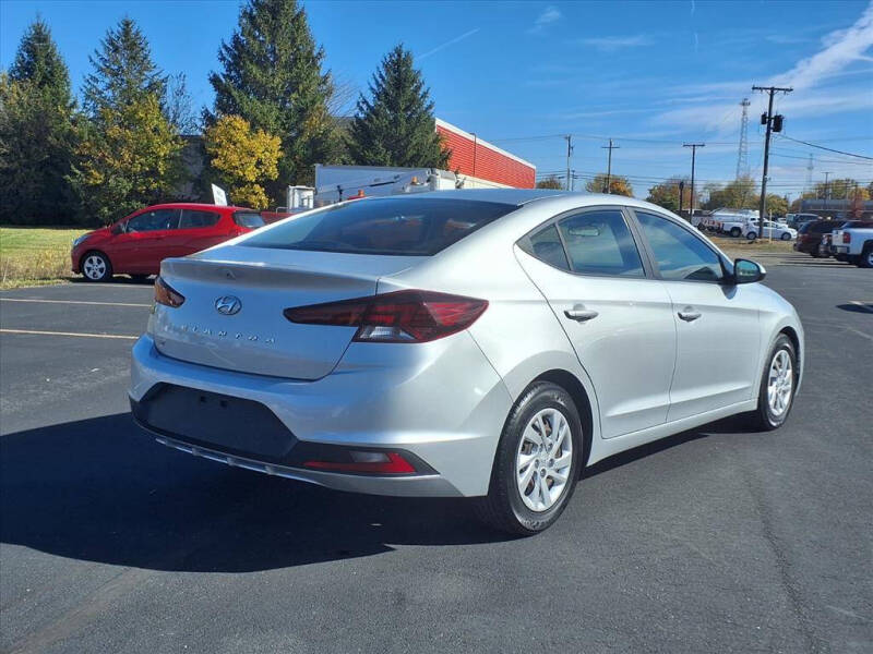 2019 Hyundai Elantra SE