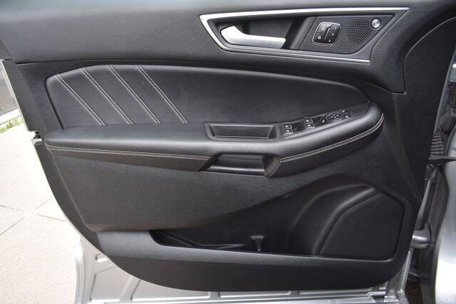 2023 Ford Edge ST