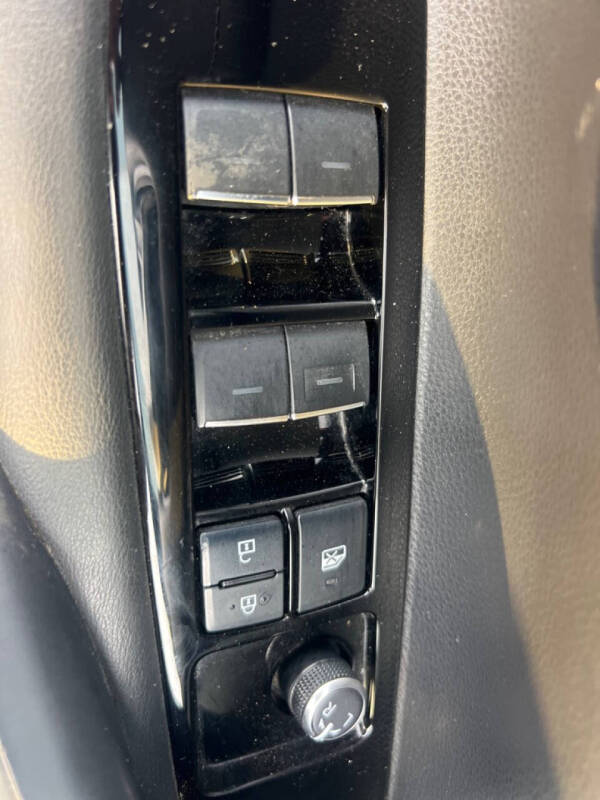 2019 Toyota Corolla Hatchback SE