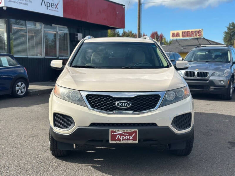 2011 Kia Sorento LX