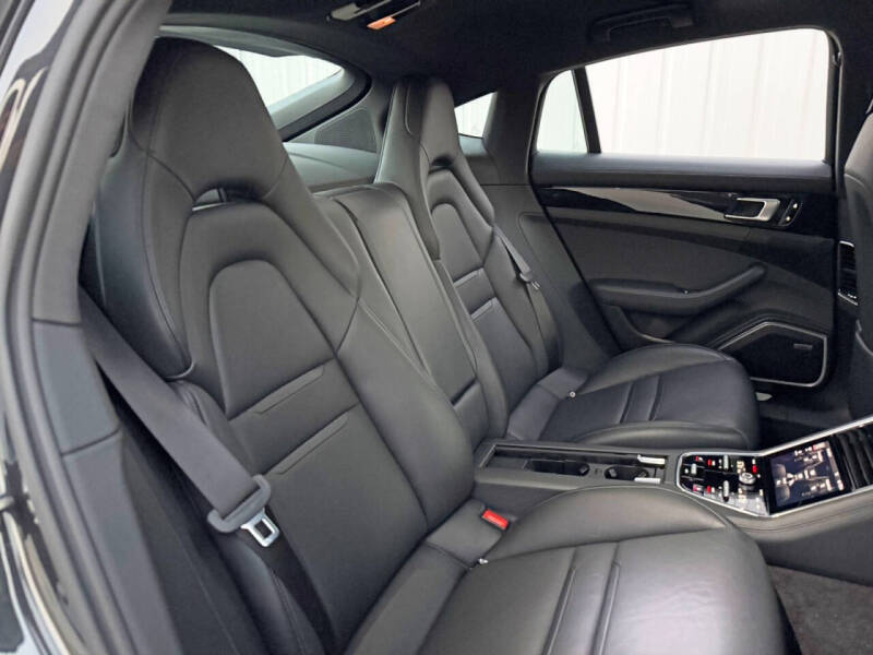2021 Porsche Panamera 4S E-Hybrid