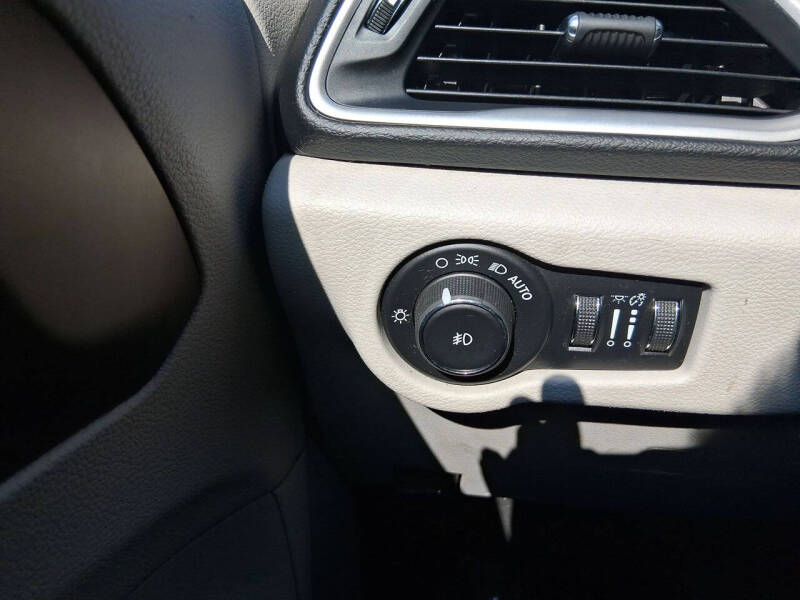 2017 Chrysler Pacifica Touring Plus