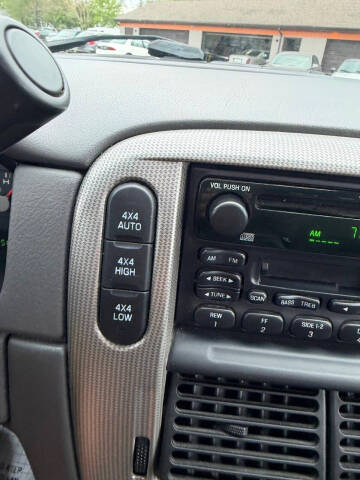 2003 Ford Explorer XLT