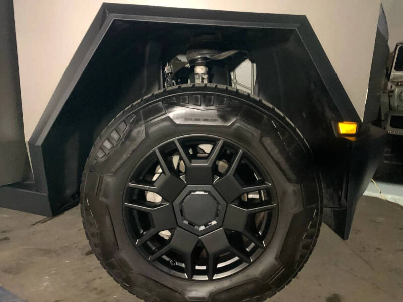 2024 Tesla Cybertruck