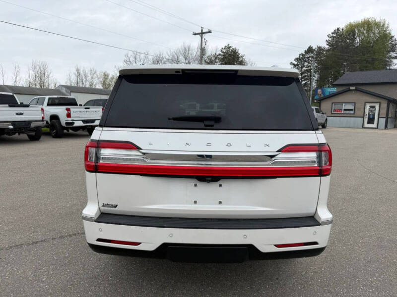 2019 Lincoln Navigator Select
