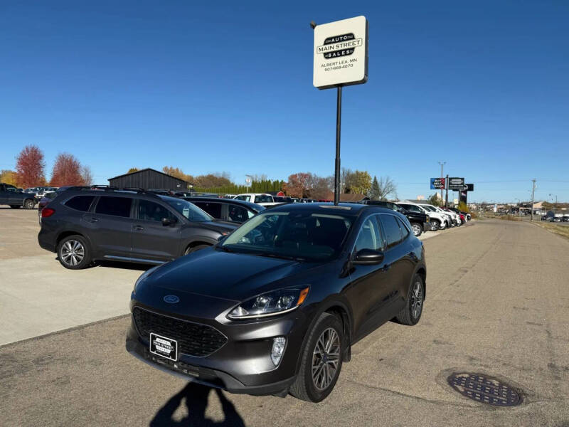 2020 Ford Escape SEL