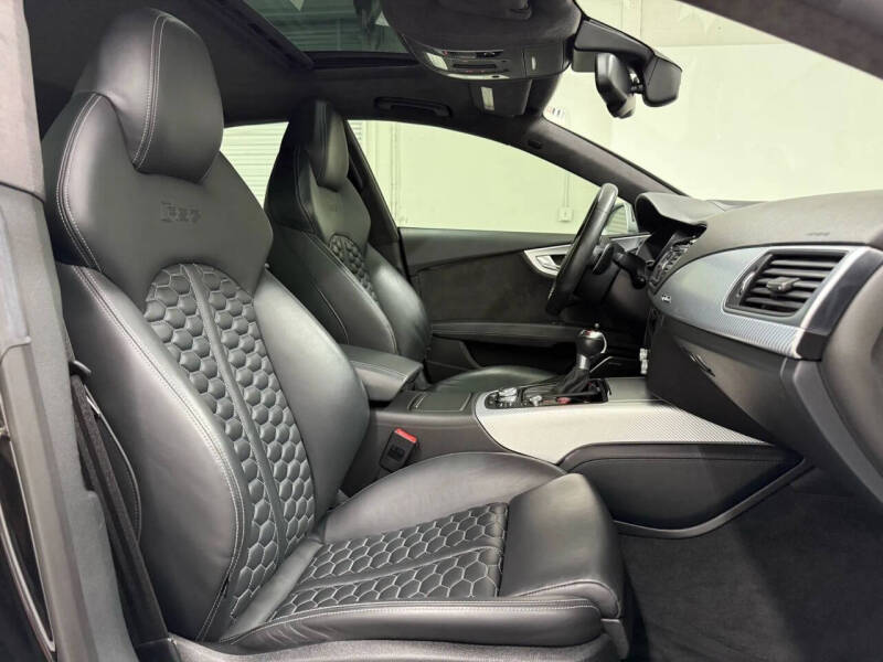 2016 Audi RS 7 4.0T quattro Prestige