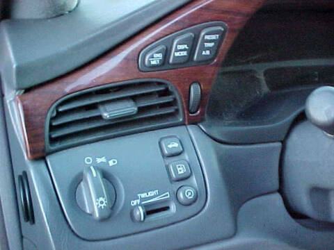 2005 Cadillac DeVille