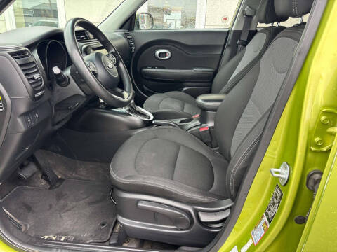 2018 Kia Soul +