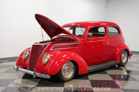 1937 Ford Tudor