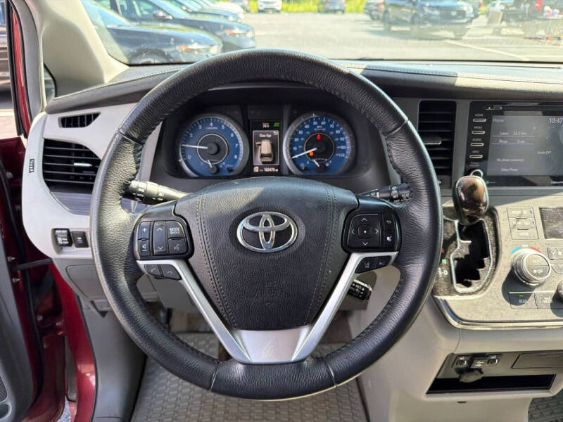 2018 Toyota Sienna