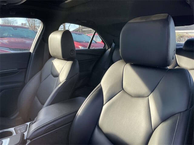 2023 Cadillac CT4 Luxury