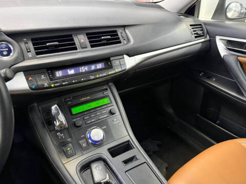 2013 Lexus CT 200h