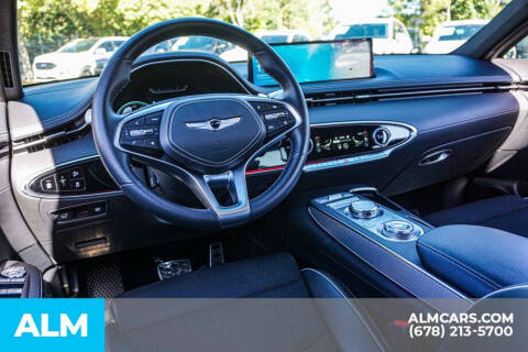 2024 Genesis GV70 2.5T Standard