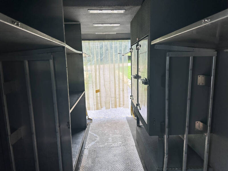 2017 Freightliner MT45 Chassis