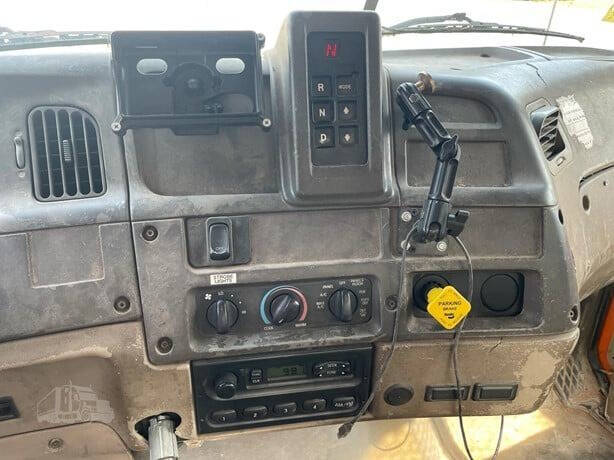 2006 Sterling Acterra