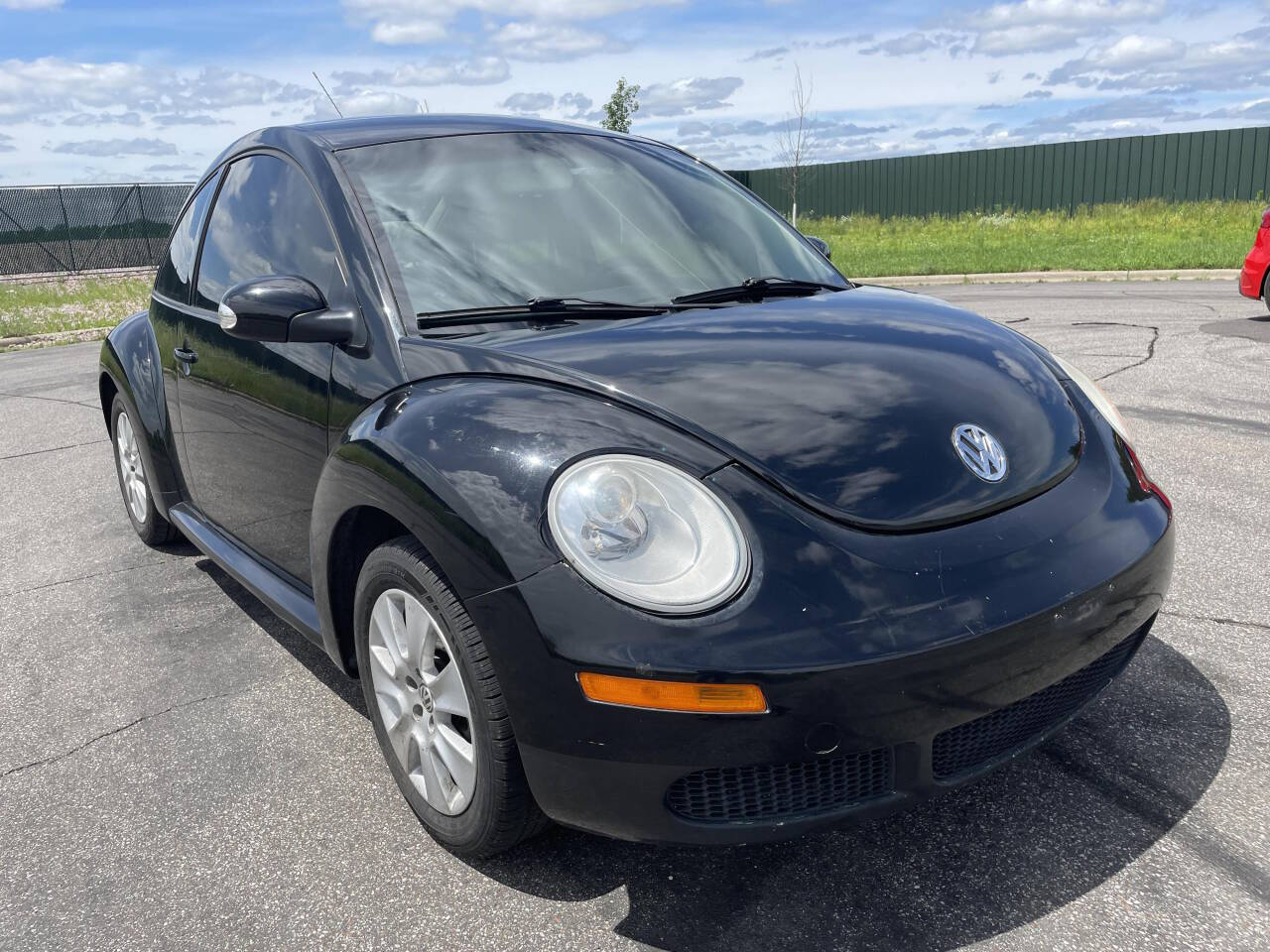 2008 Volkswagen New Beetle for sale at Twin Cities Auctions in Elk River, MN