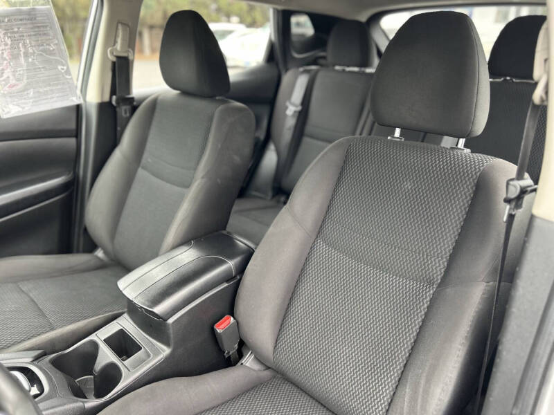 2019 Nissan Rogue Sport S