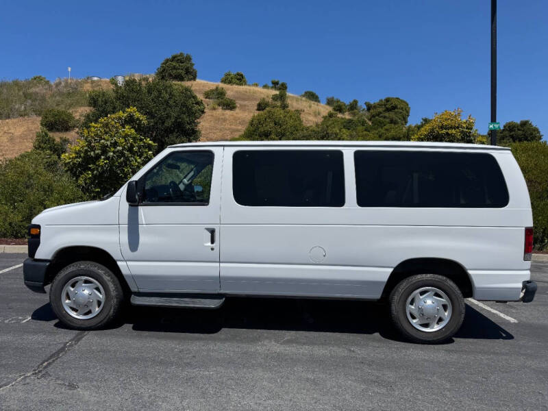 2009 Ford E-Series E-150 XL