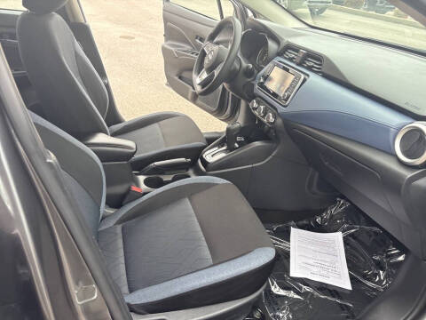 2023 Nissan Versa SV