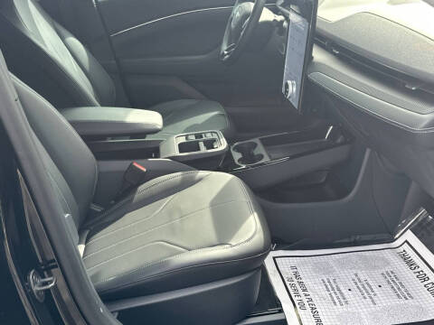 2026 Ford Mustang Mach-E Select