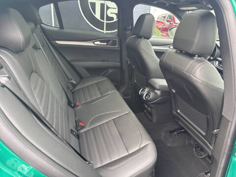 2025 Alfa Romeo Stelvio