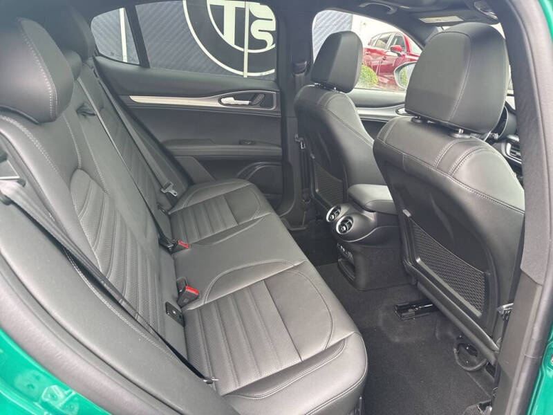 2025 Alfa Romeo Stelvio