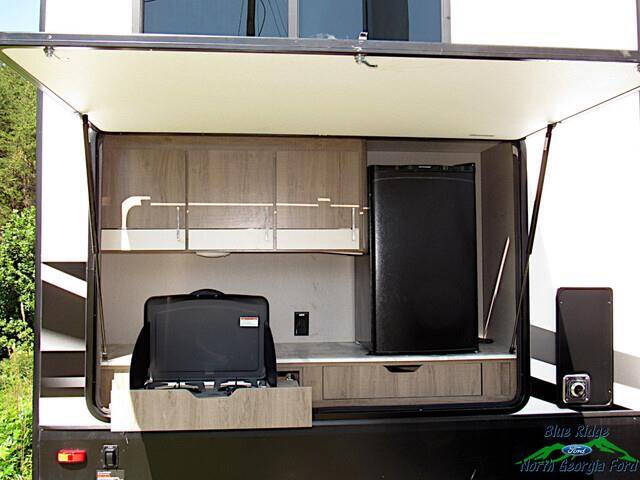 2022 Grand Design RV Imagine