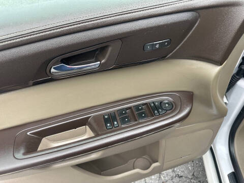 2016 GMC Acadia Denali