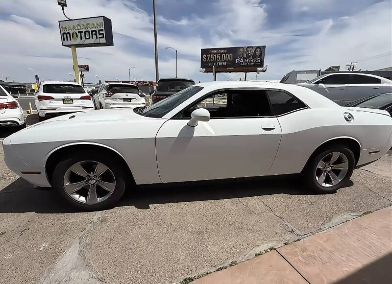 2020 Dodge Challenger SXT