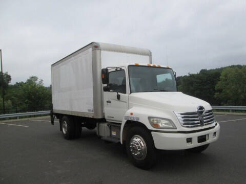 2007 Hino 268
