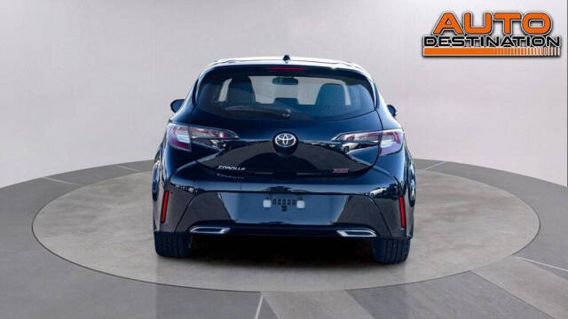 2022 Toyota Corolla Hatchback for sale at Auto Destination in Puyallup, WA