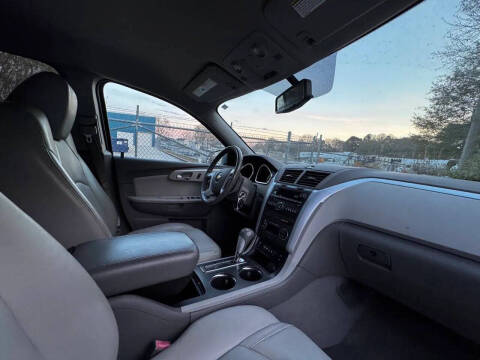 2012 Chevrolet Traverse LT