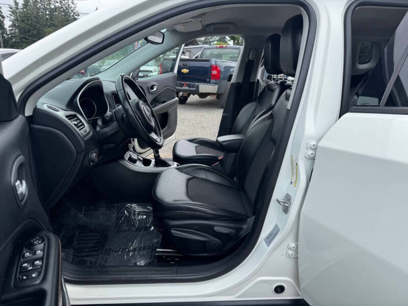 2017 Jeep Compass Latitude