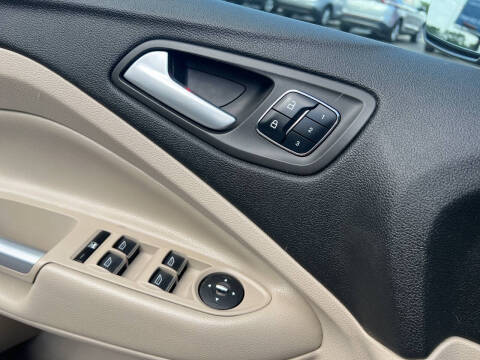 2014 Ford Escape Titanium