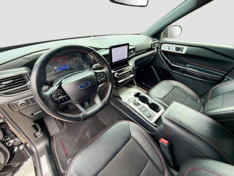 2022 Ford Explorer ST-Line