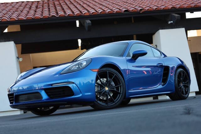 2017 Porsche 718 Cayman