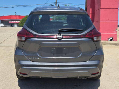 2023 Nissan Kicks S