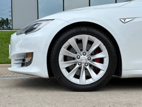 2016 Tesla Model S