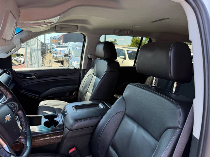 2016 Chevrolet Suburban LT