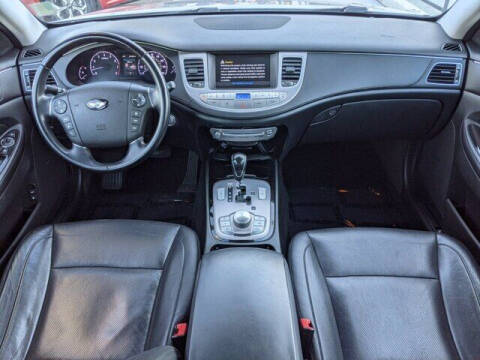 2012 Hyundai Genesis 4.6L V8