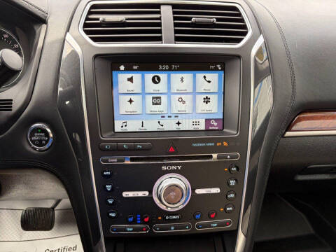 2017 Ford Explorer Platinum