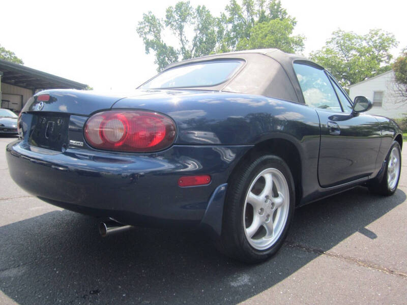 2002 Mazda MX-5 Miata LS
