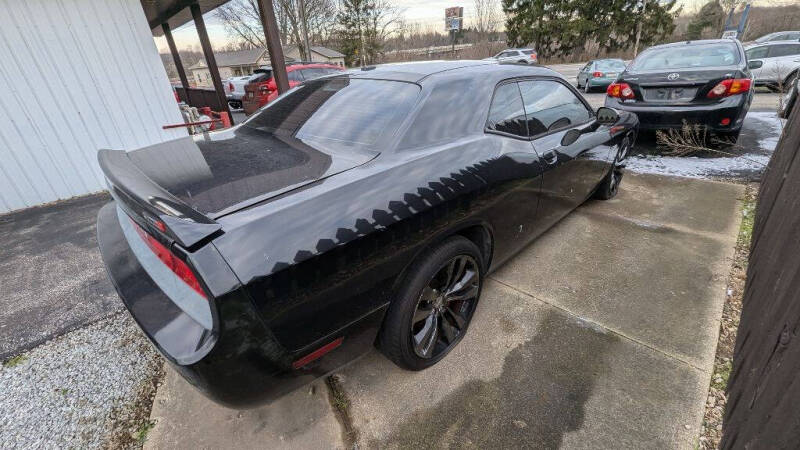 2014 Dodge Challenger SRT8