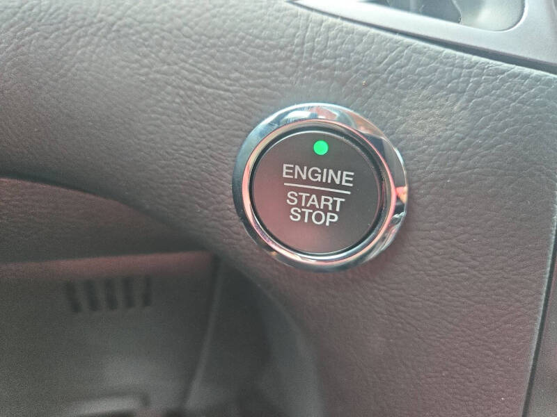 2018 Ford Edge SE
