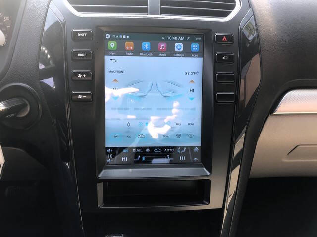 2018 Ford Explorer