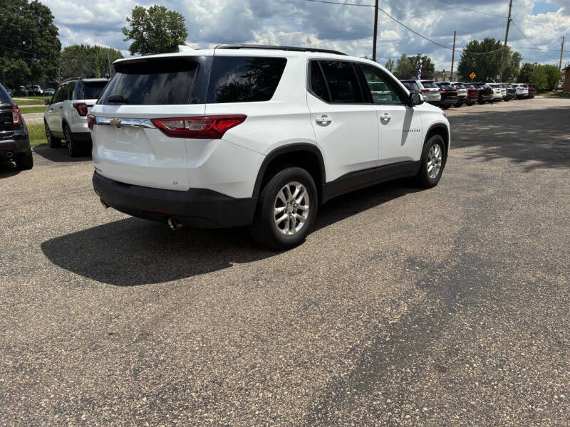 2018 Chevrolet Traverse LT Cloth